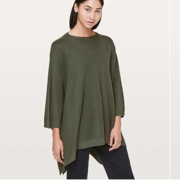 Lululemon Divinity Poncho Scarf